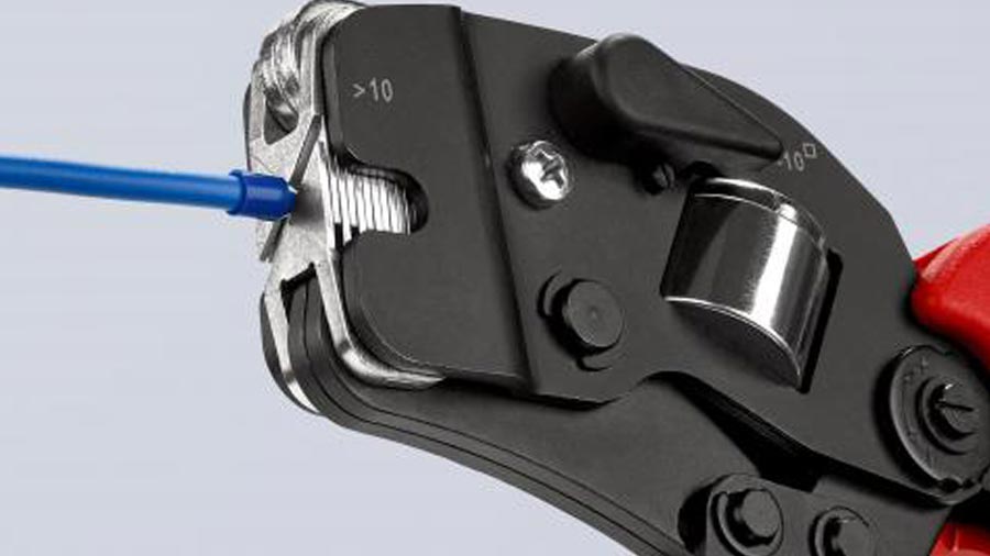 pince à sertir KNIPEX 975318 Twistor 16 auto-ajustable pour embouts de câble